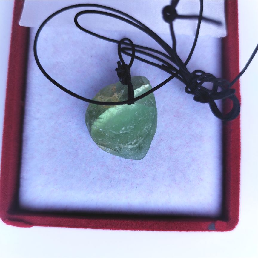 Natural Crystals raw Quartz Rough Stones pendants5