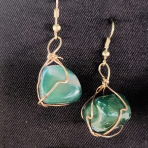 Πέτρινα σκουλαρίκια